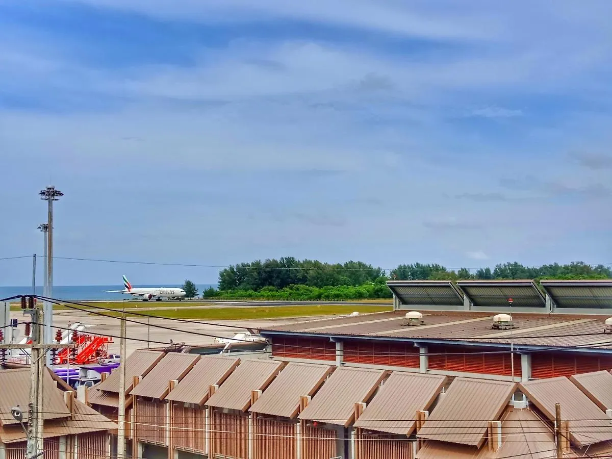 Louis' Runway View Hotel - Sha Extra Plus Nai Yang